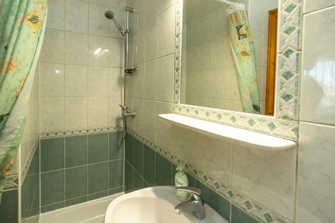 Cecey Vendeghaz Bed & Breakfast Eger Eksteriør bilde